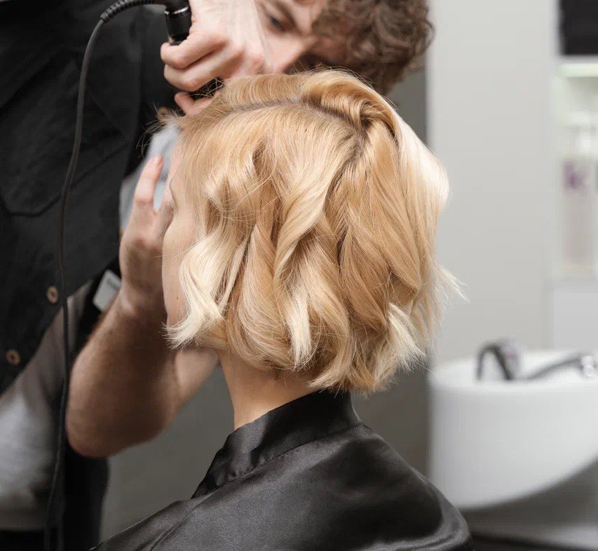 Укладка волос коктейльная