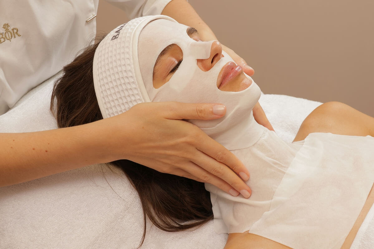 Уход SKINOVAGE чистка для проблемной кожи